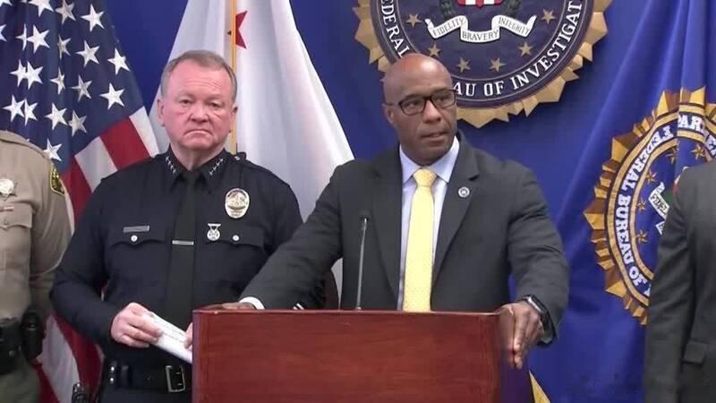 【好险！策划除夕夜恐攻洛杉矶「龟岛解放阵线」4人被捕】海外新鲜事 美国司法部长邦