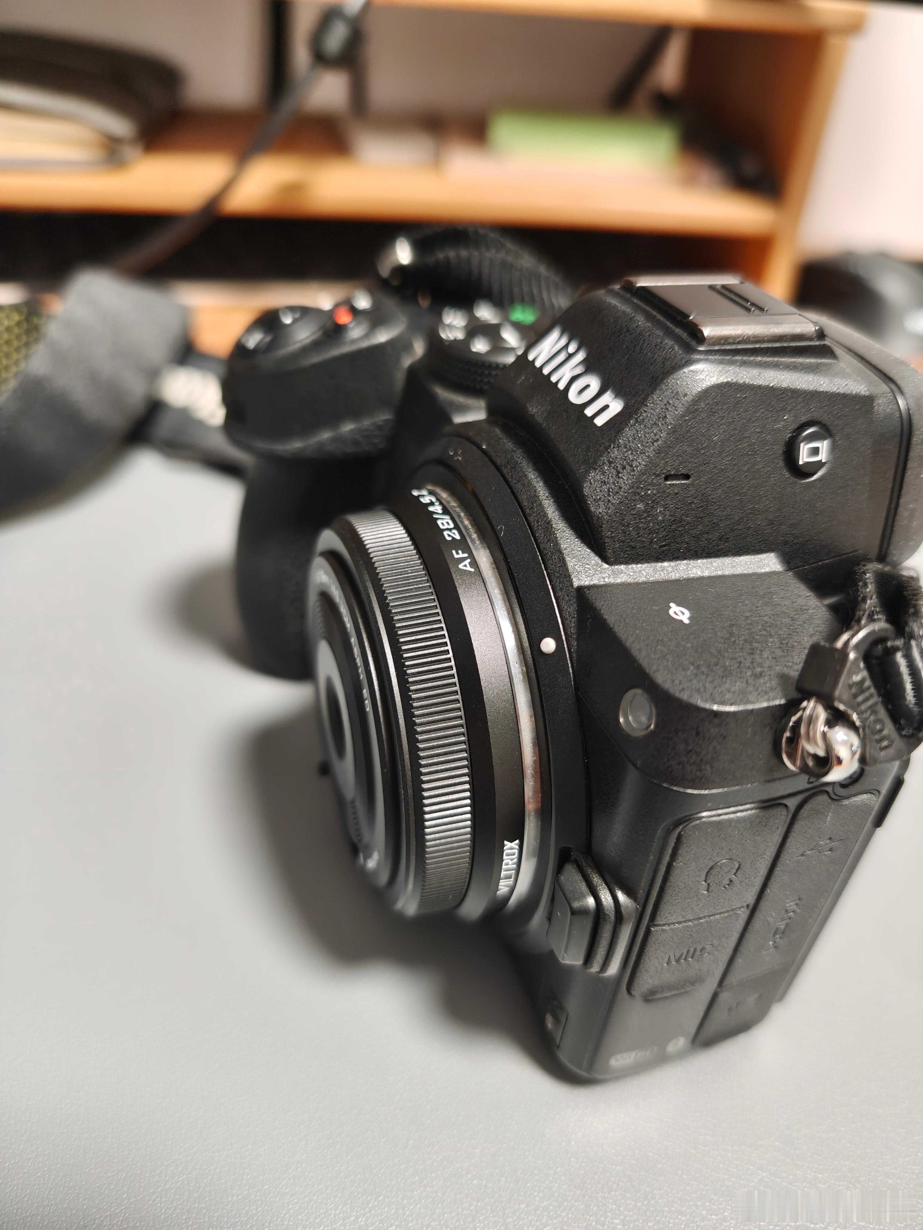 搞了一个饼干镜头，这么看起来竟然有点Q萌。 