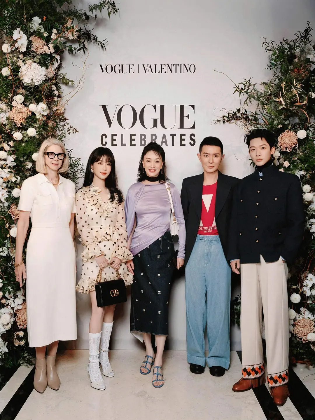 杨紫穿的是张晚意的衣服嘛？ ​​​