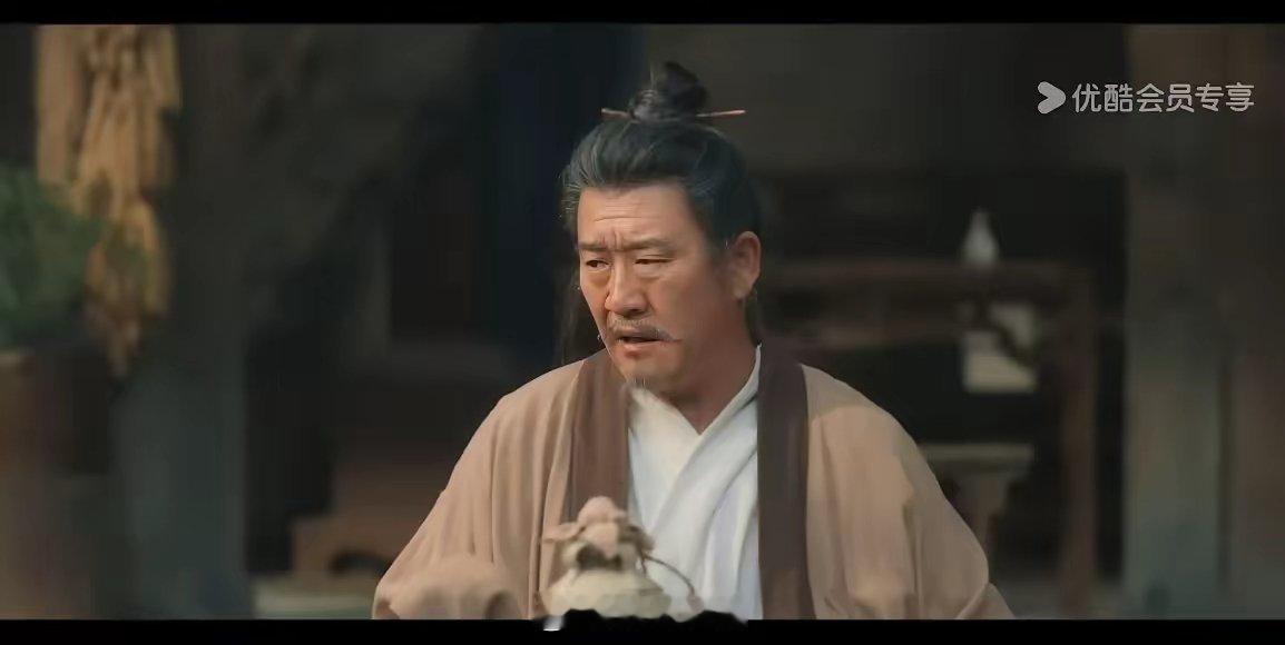 我猜测温悦他们说的发单人不是一个人，而是一个小团体。赵老爹和邻居谢八哥都是这个团