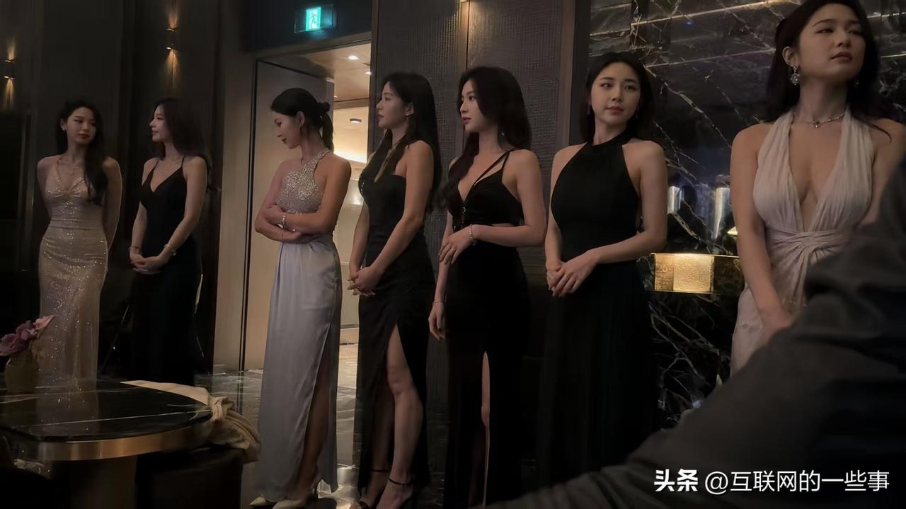 大开眼界！现在商 K 都开始用 AI 生图引流了……
客户来到，货不对版怎么办？