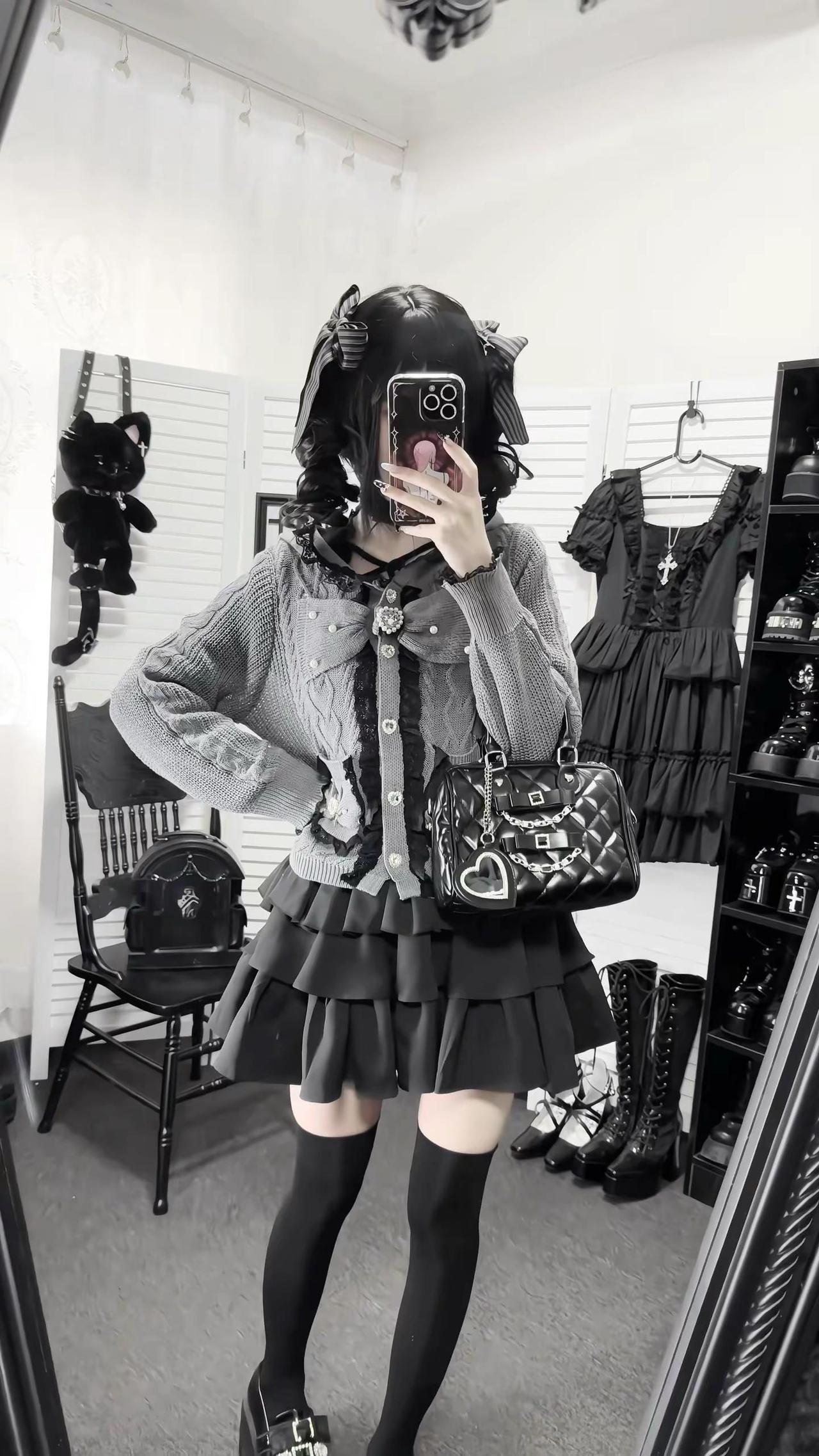 桃月信｜初春低饱和蕾系开衫ootd‧₊ 不是很厚～穿一件长袖内搭初春穿刚好！！日