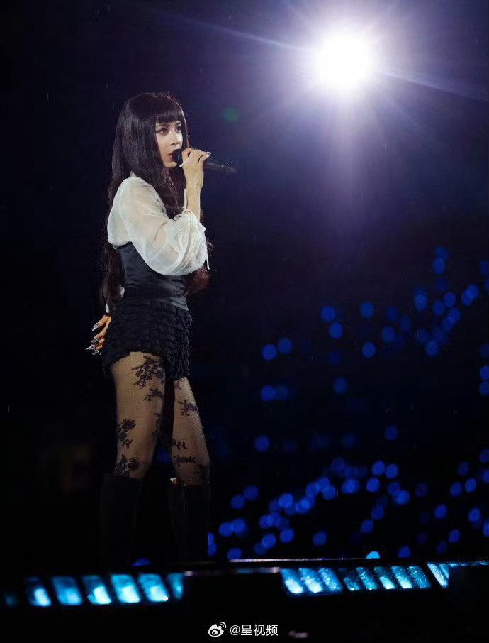 蔡依林太原演唱会取消无人机表演蔡依林"PLEASURE"巡回演唱会太原站，原定无