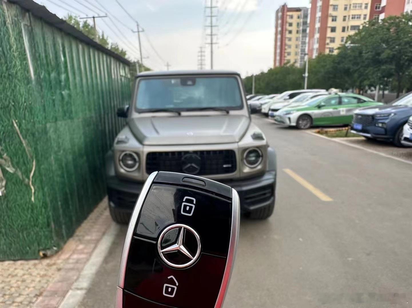 中规大满配G500，带车衣，原厂哑光蒙扎灰车漆 哑光夜色组件 尊贵内饰增强包 真
