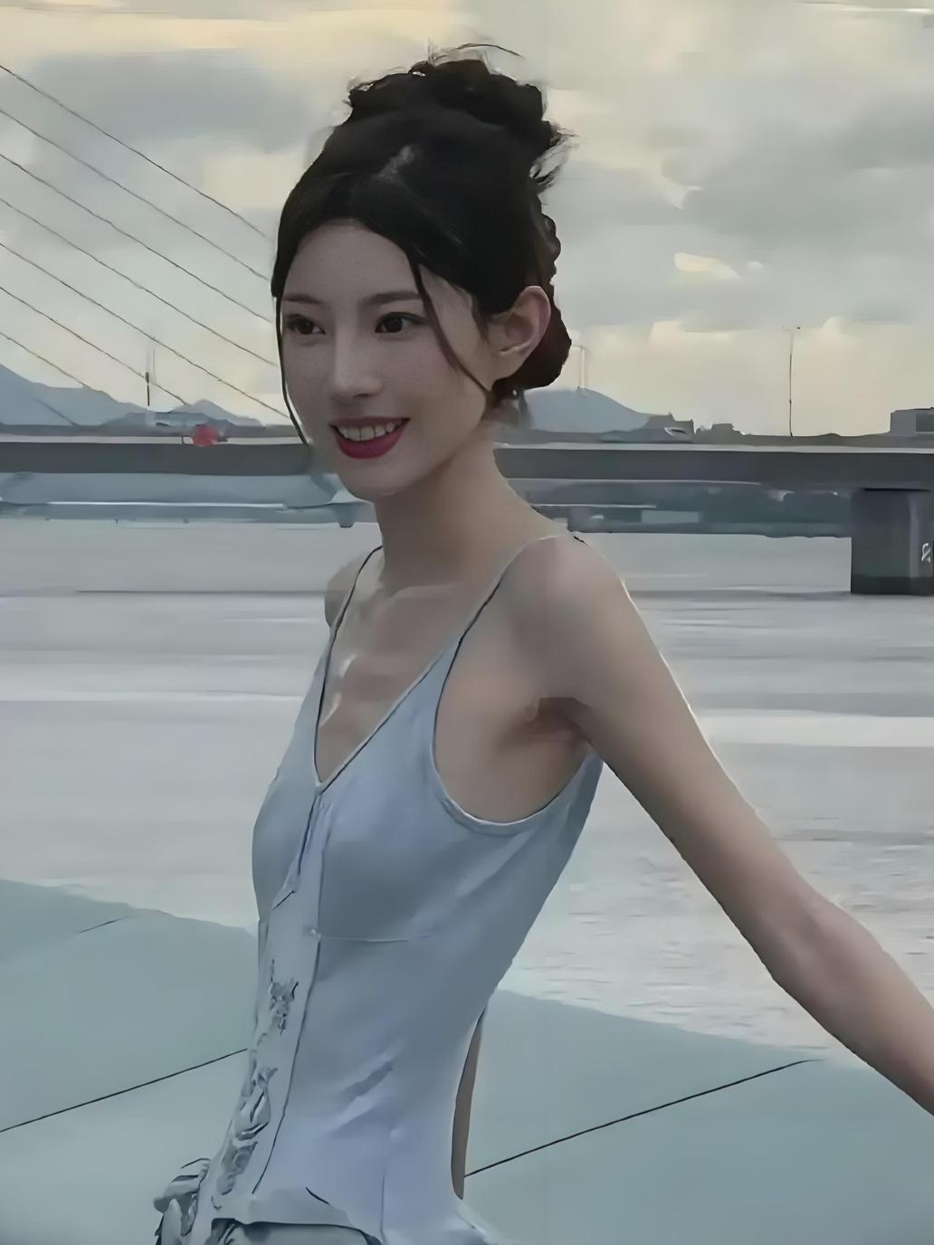 瘦成这样  真的好吗？ 