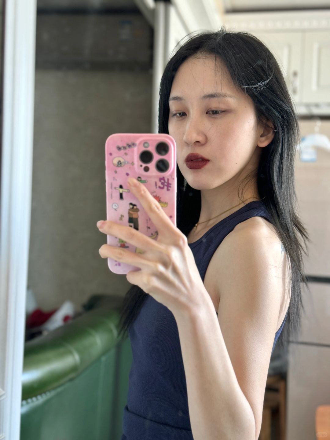 不化妆只涂口红