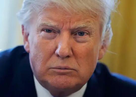 特朗普怎么也没想到，自己4月13日下令的对伊全面海上封锁，没困住伊朗半分，反倒帮