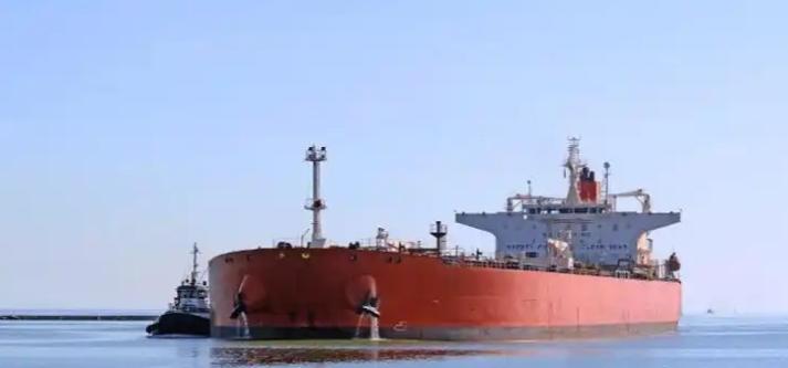 抢中国石油的美国，终于意识到自己玩砸了，发表最新命令，60天内不能动手！在近期，