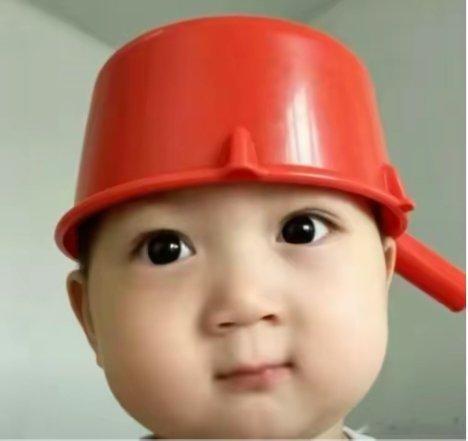 为啥这小孩总是要说咕咕嘎嘎很可爱吗确实很可爱，咕咕嘎嘎🌚虽然是AI但也可爱咕咕