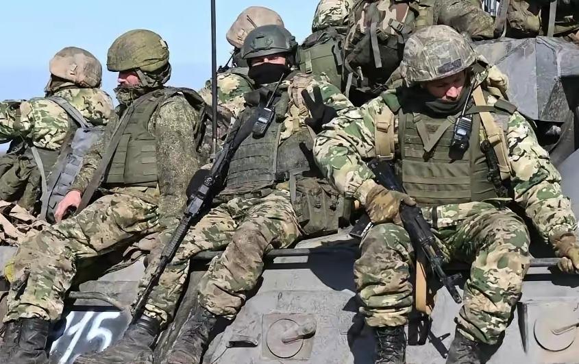 俄罗斯越打越强，其实是正是存在的。俄罗斯在这几年的俄乌冲突之中，顺利的转移了国内