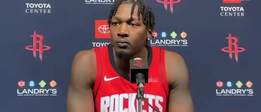 别再盯着得分数据了。火箭赢球的秘密，藏在一个你看不到的角落。
 
乌多卡把阿门·