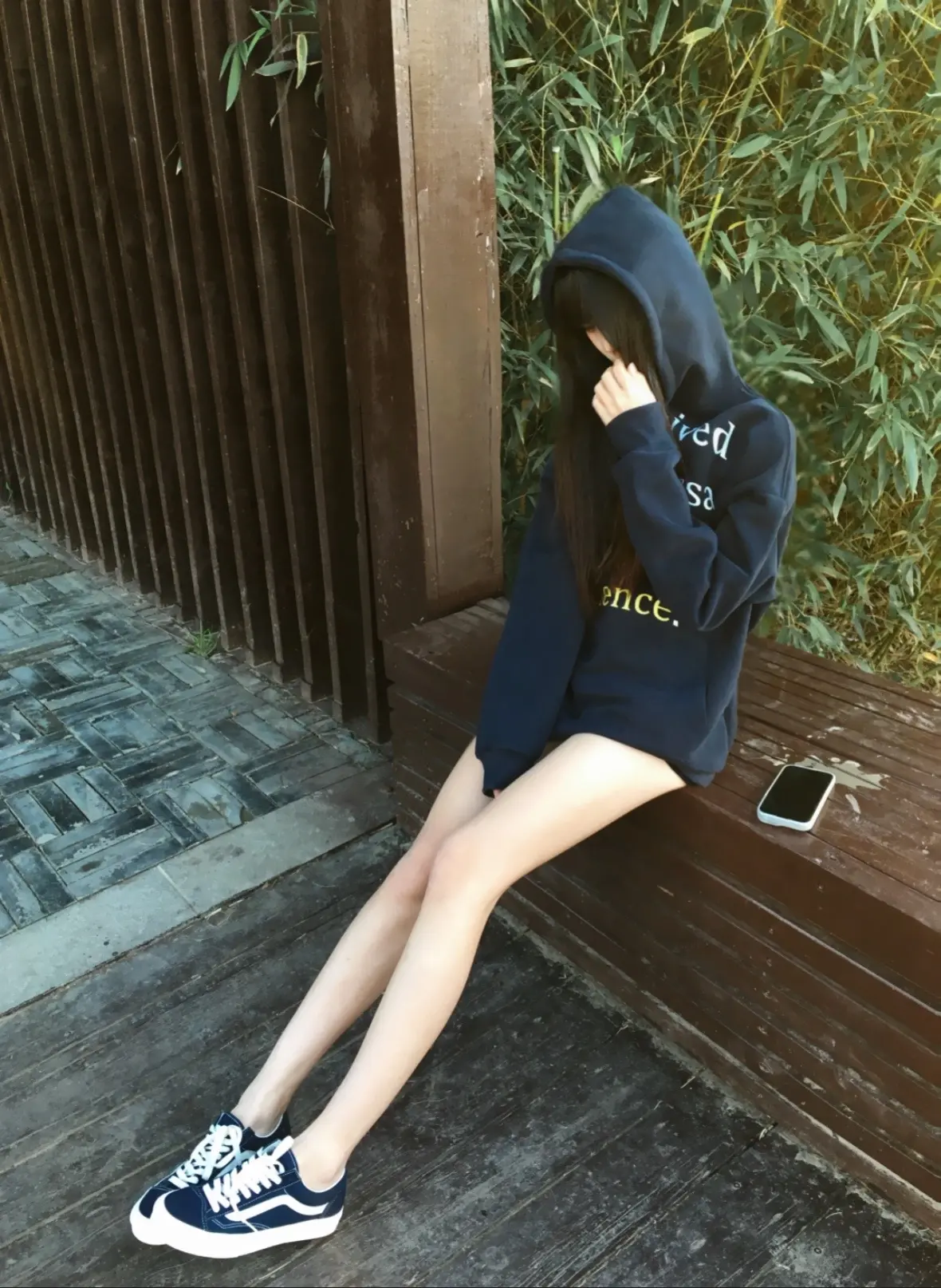 你的眼睛晦涩难懂。