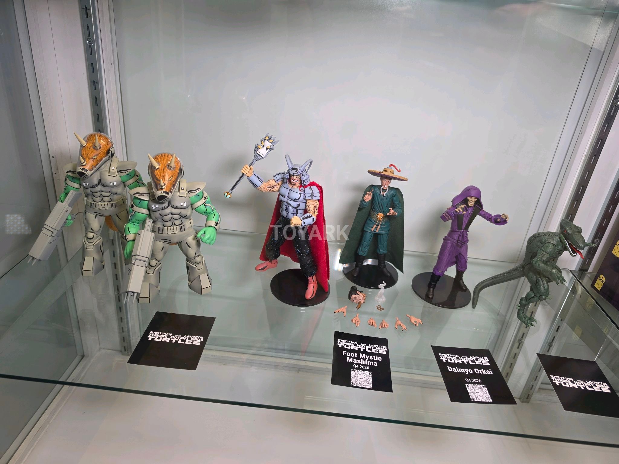2026 SDCC 圣地亚哥动漫节  NECA 忍者神龟系列展台 图片来自toy