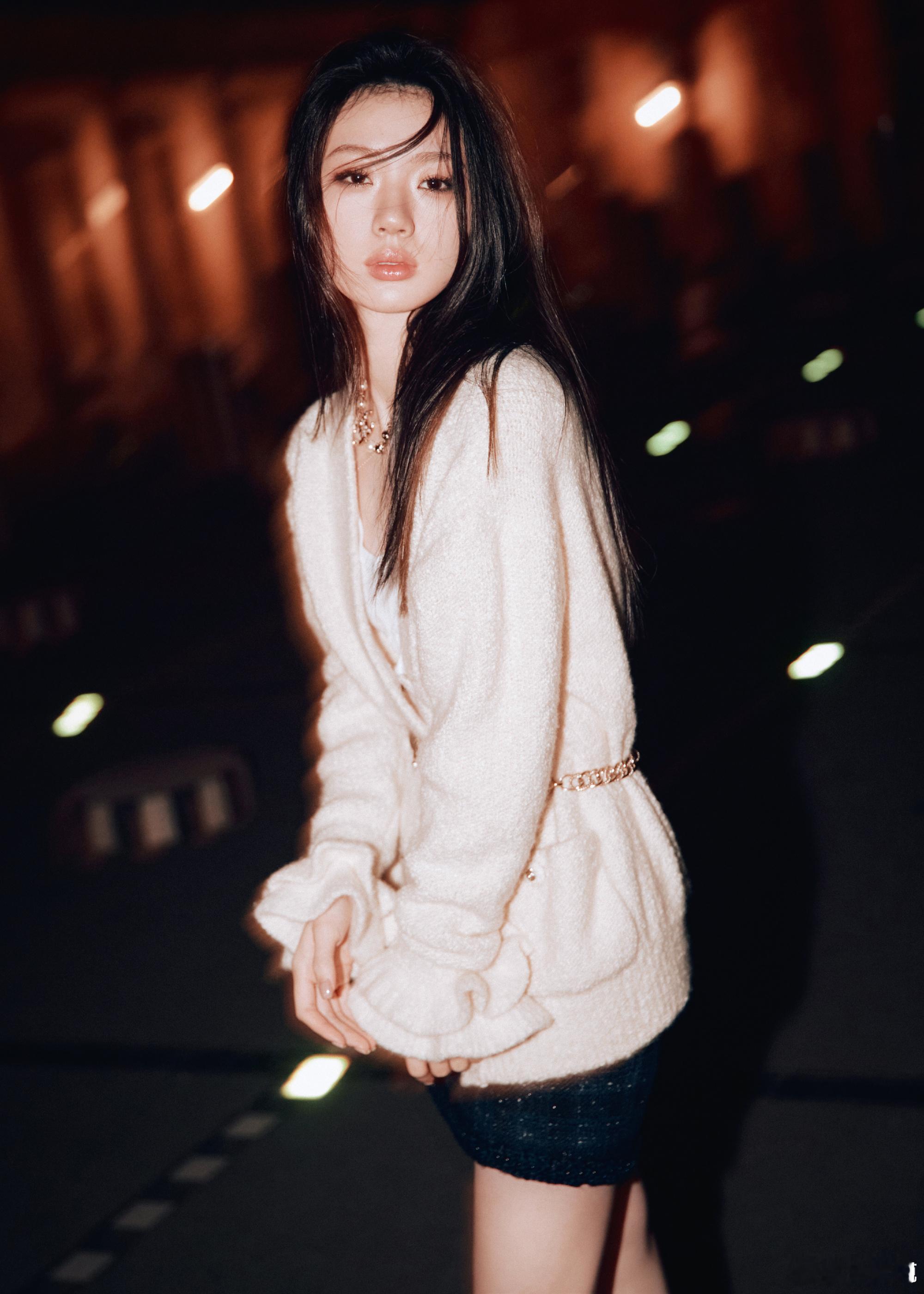 单依纯 没有碳水怎么活啊  美味的美食谁都抵挡不住[爱你] 