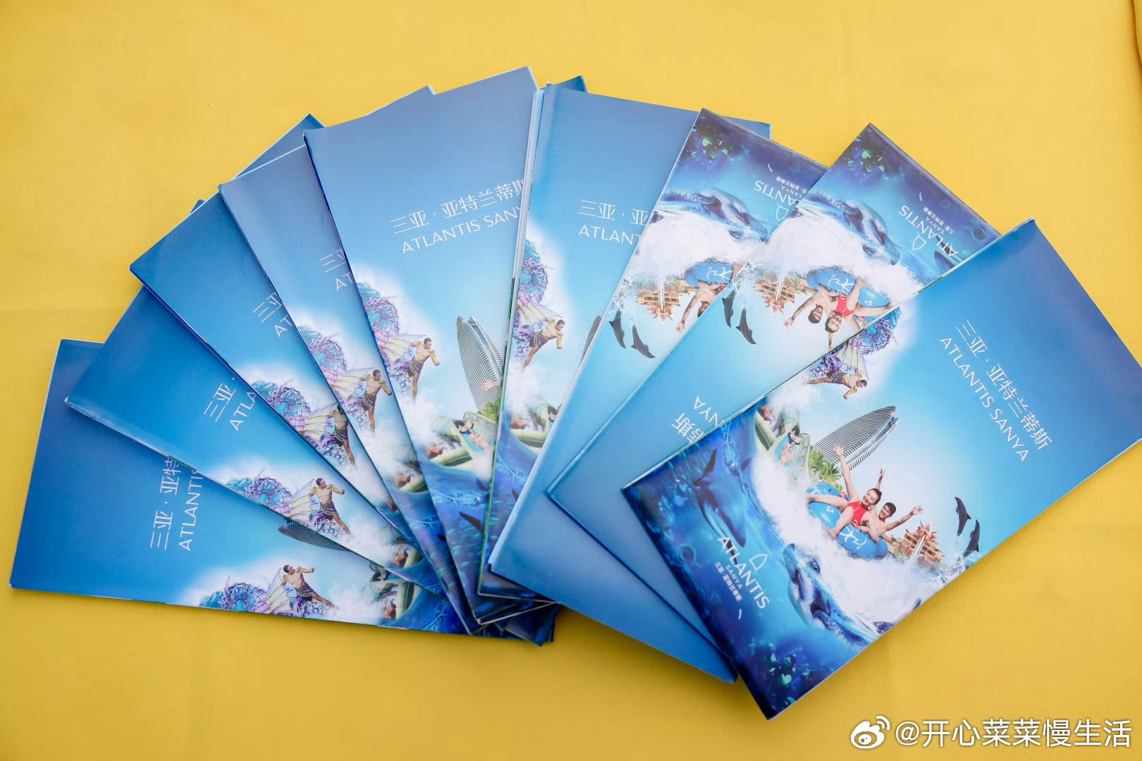 谁说骑手只是送餐的？在三亚，他们是移动的风景线🏄昨天在三亚湾撞见一场超有爱的海
