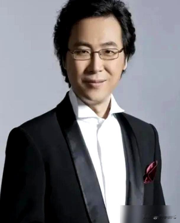 千万别让你老婆说真话，尤其是在你最得意的时候。
廖昌永演完卡门，台下全是叫好声