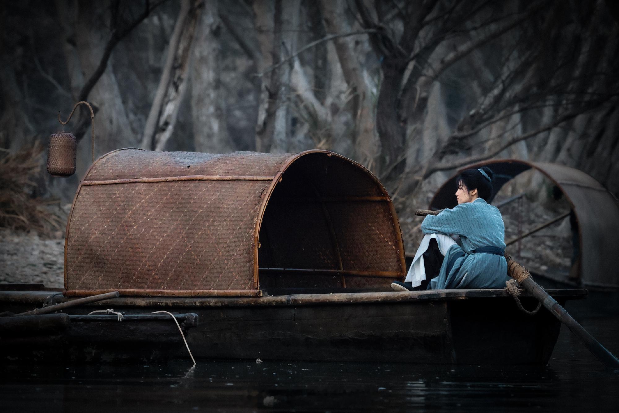 卢昱晓《何不同舟渡》南衣新路透🈶好俊俏的卢昱晓