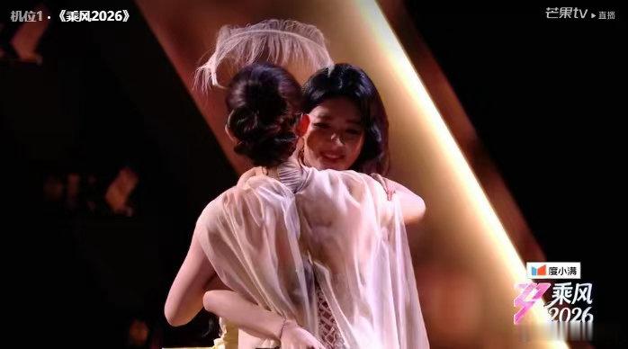 万千惠输给孙怡万千惠好听但没赢听觉体验满分的表演，万千惠稳定输出优质演唱，赛场对