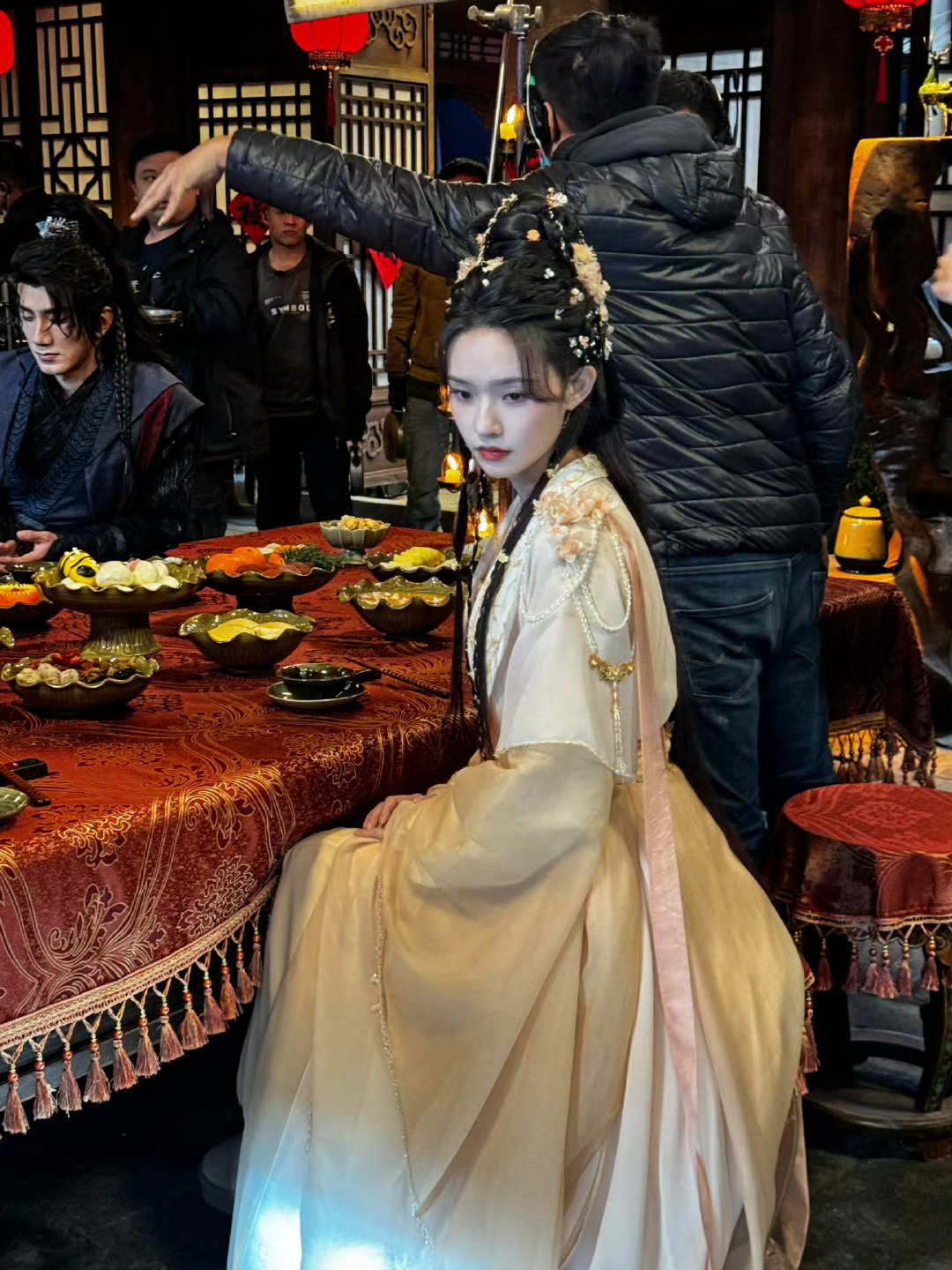 阿谁要一直开心啊林允以后要只流幸福的眼泪 