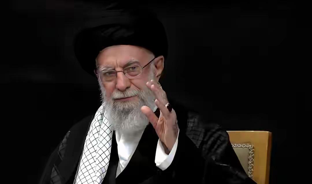 放弃盯中方！美国航母调头，俄媒: 伊朗一直在向中方通报局势发展