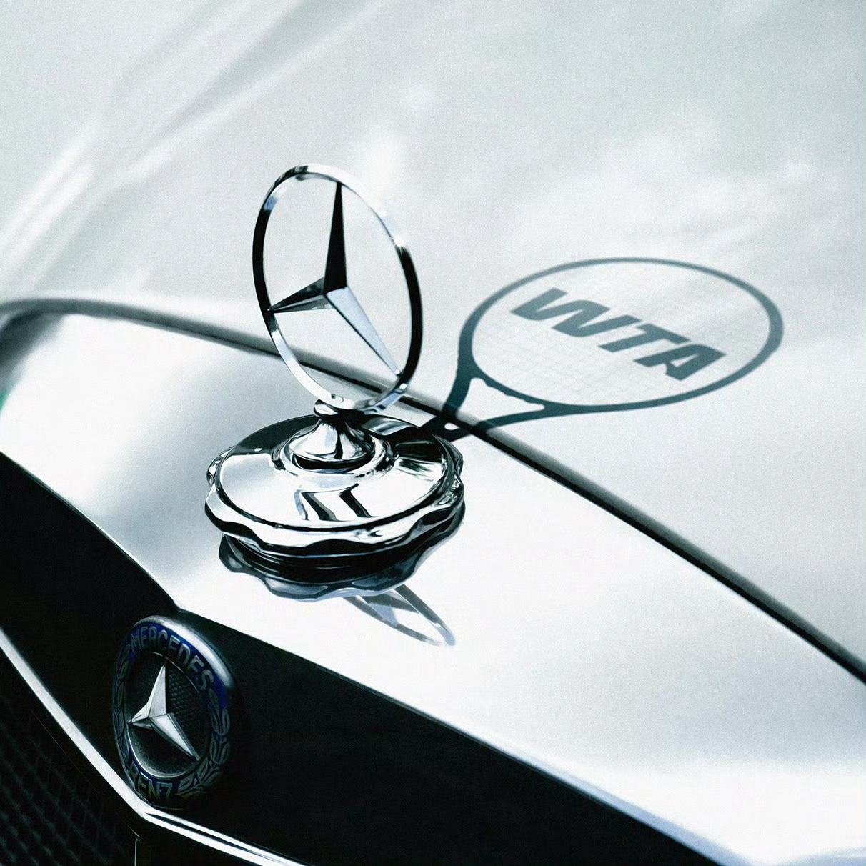 WTA和奔驰宣布达成全新长期合作，共同目标是为女子网球运动带来更加广泛的曝光度，