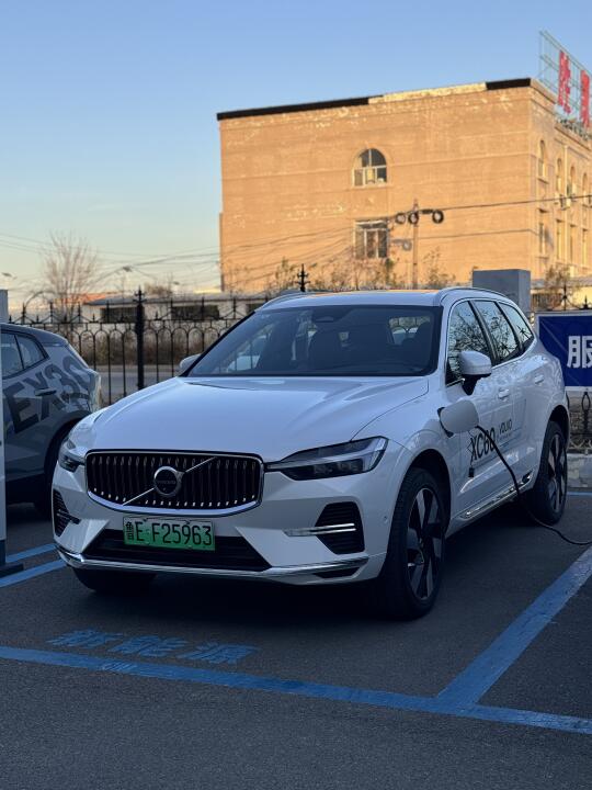 沃尔沃XC60：你心动的样子TA都有！😎