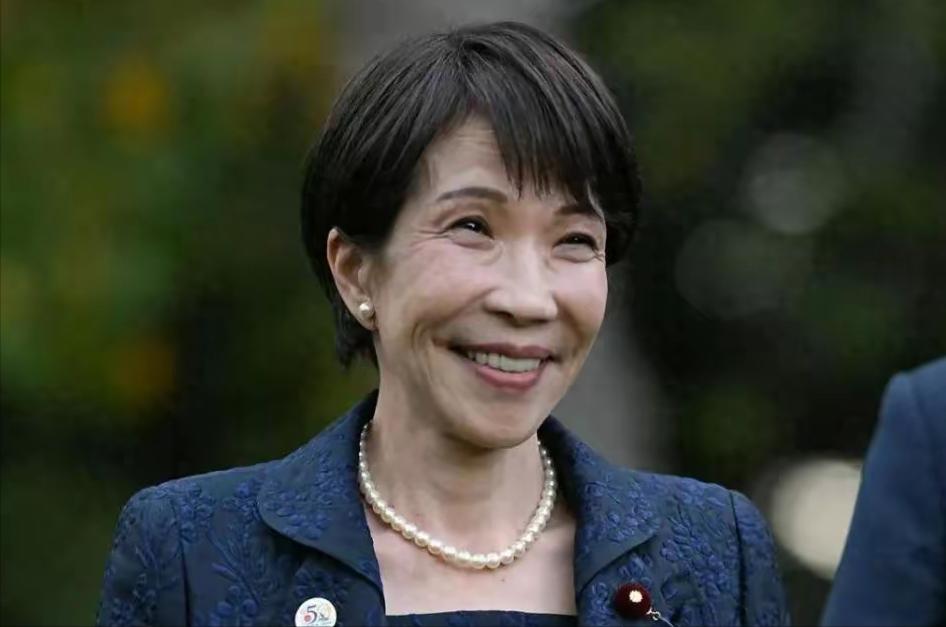 一句“我才上任7个月”，把日本首相高市早苗推上了风口浪尖。6月4日的众议院预算委