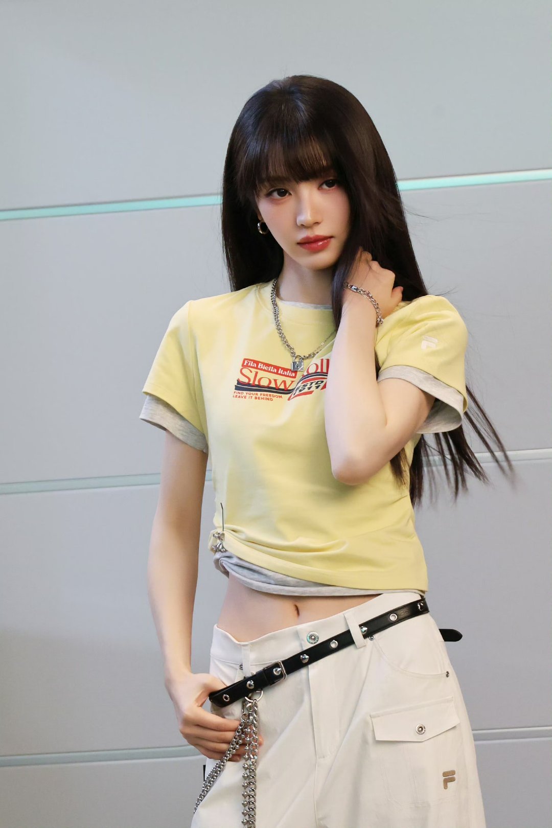 田曦薇 女装牛仔裤这个姐姐还是太帅了 