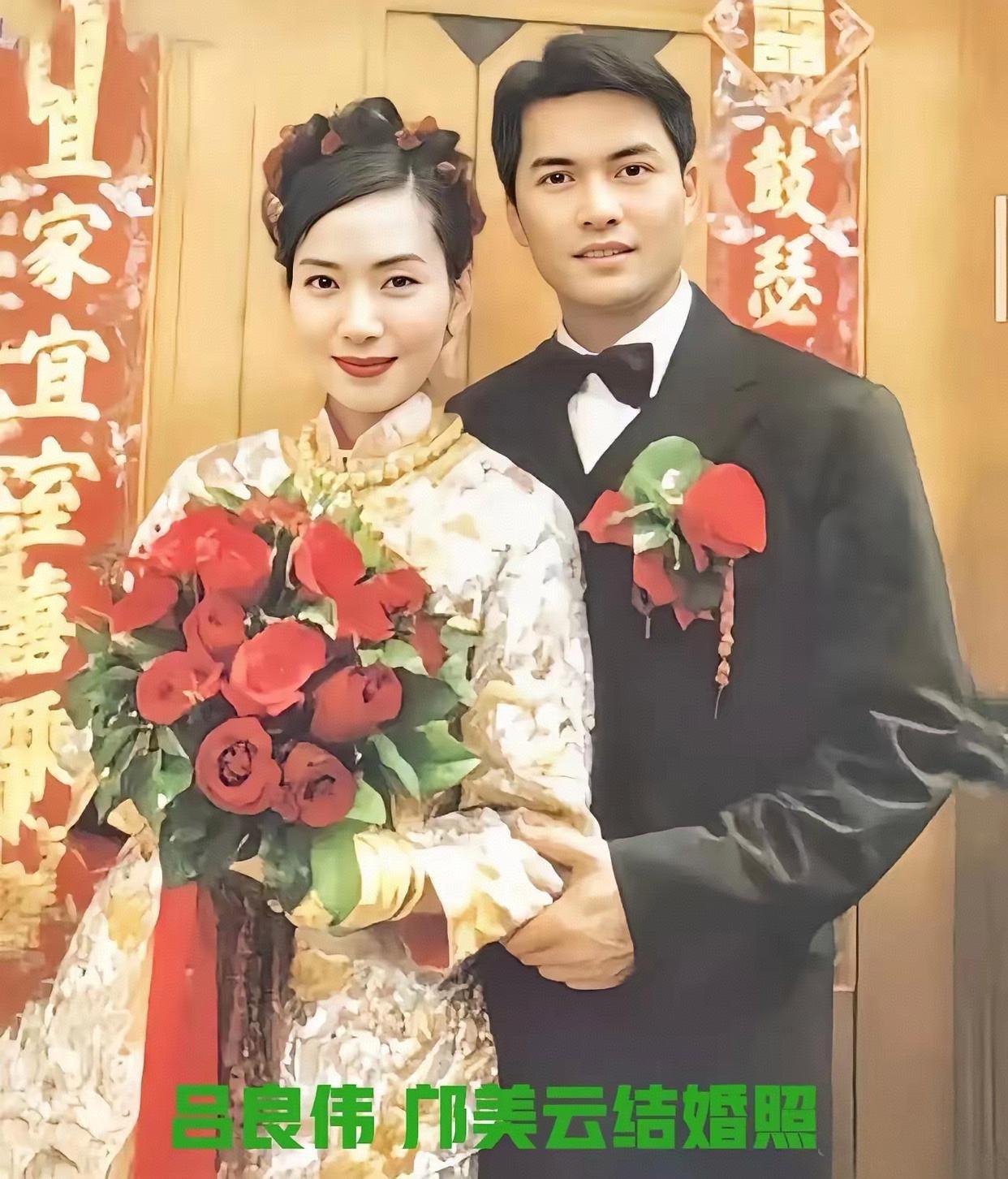 邝美云人美歌甜，她的歌声让人陶醉，她的声音非常非常治愈。如此美玉，一代才女，可惜