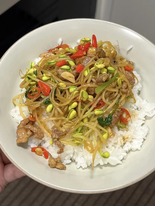 5块钱搞定一餐！有菜有肉又好吃😋！！