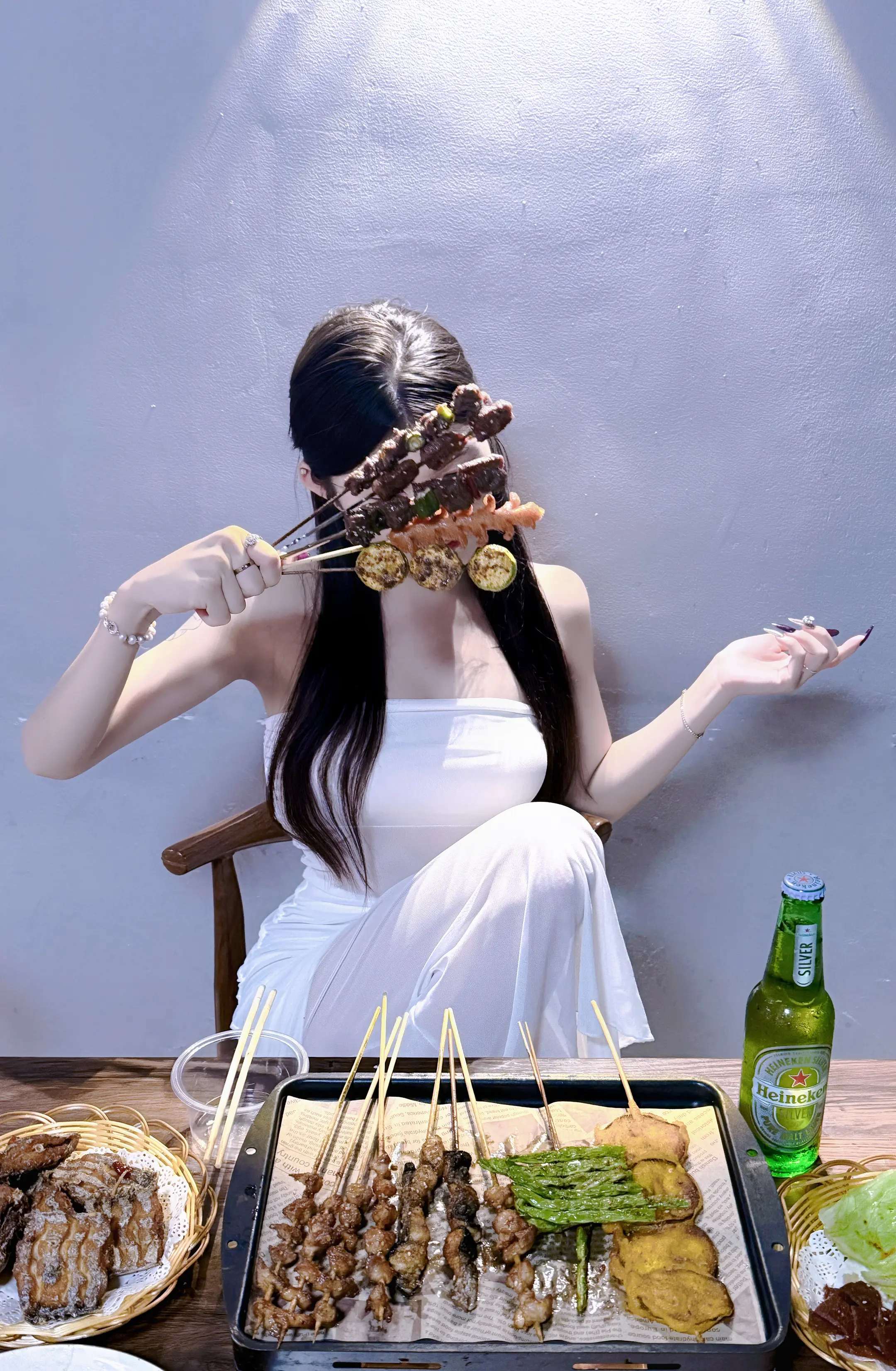如果一言难尽 那就一饮而尽