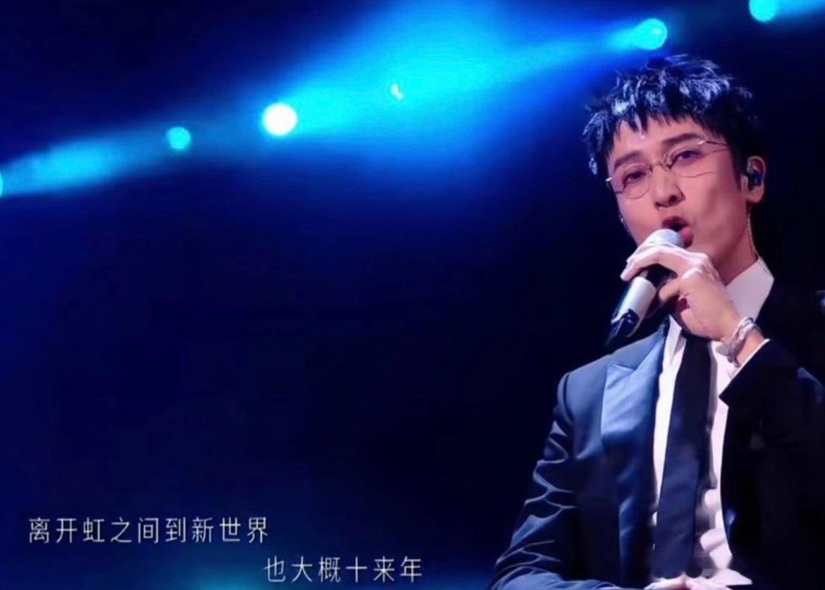 王传君终于原谅爱情公寓了王传君唱rap靠这个角色被众人熟知的，却又不愿大家提这个