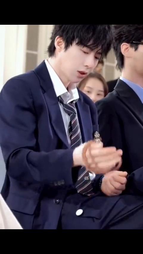 录制马上就要开始了，请大家不要在录制期间直播。由于录制比较连贯，也请大家不要在录