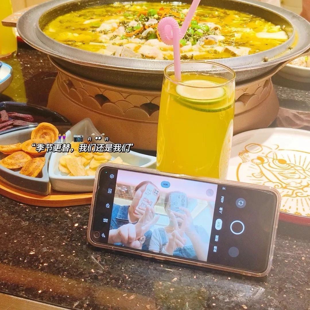 𝐏𝐥𝐨𝐠𝐠𝐠“人生苦短，应该被喜欢的人和事填满” ​​​