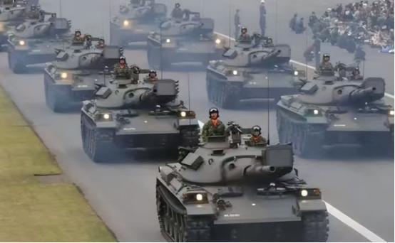 中国总是退，总是忍让；最让人头疼的是，中国从来没有灭亡日本的军事计划与准备，整个