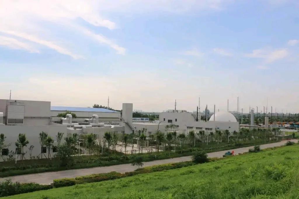 位于青岛市城阳区河套街道的小涧西生化处理厂改扩建暨青岛厨余垃圾处理工程特许经营项