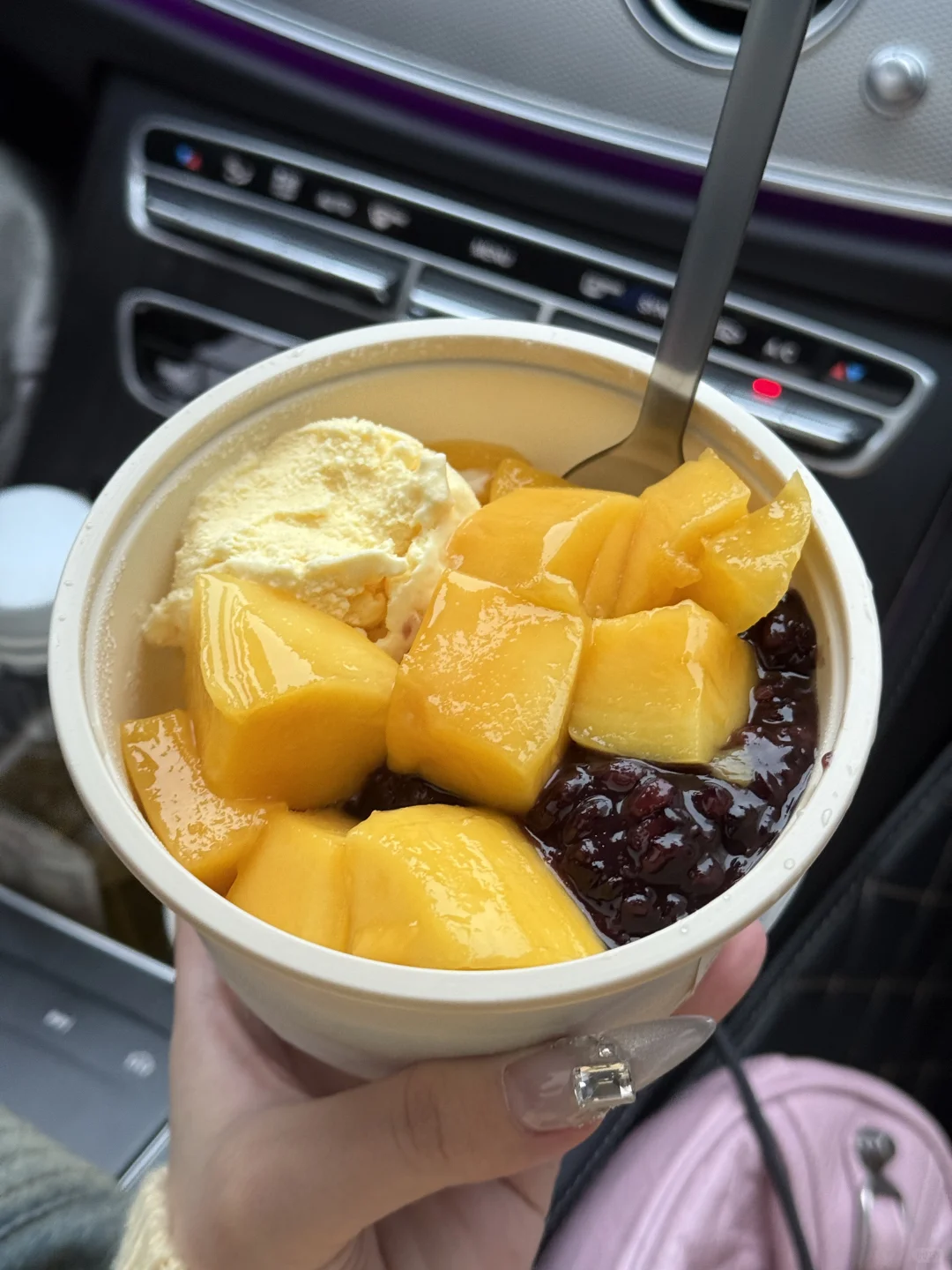 杭州，我会一直去的穷鬼糖水小店……