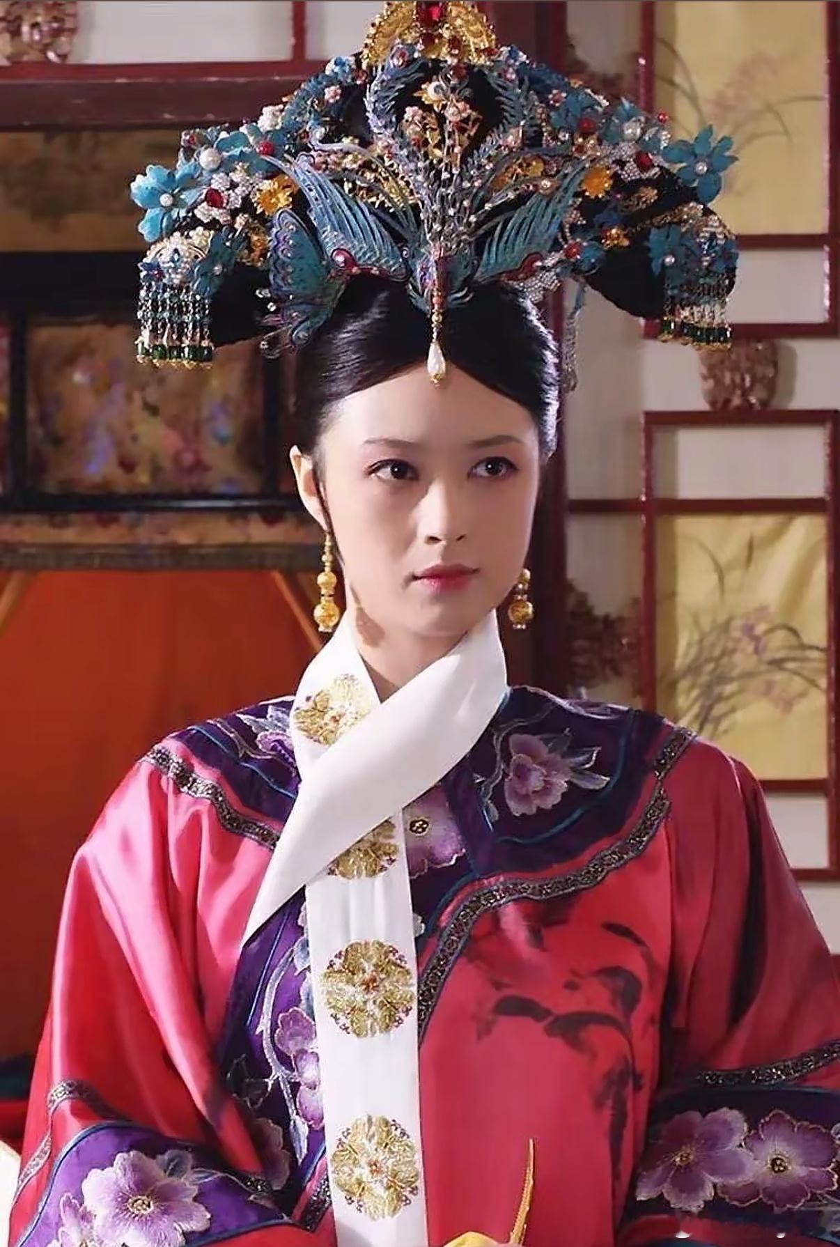 王安宇给蒋欣送蛇瓜 华妃娘娘，樊胜美，宋莹……每一个都那么深刻，这白玉兰 蒋欣你