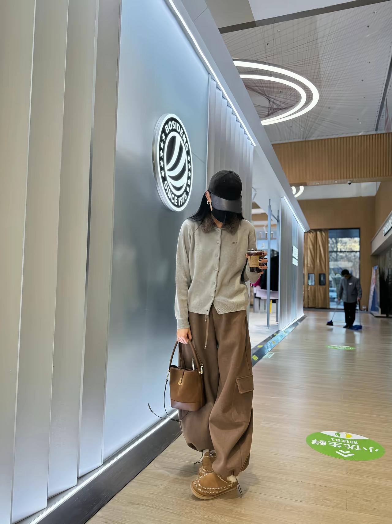 “这个世界上没有遗憾 只有放错了地方的希望”