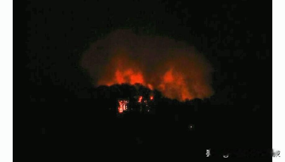 针对美国对委内瑞拉国内目标的军事打击，委内瑞拉拒绝美国的“军事侵略”。
1月3日