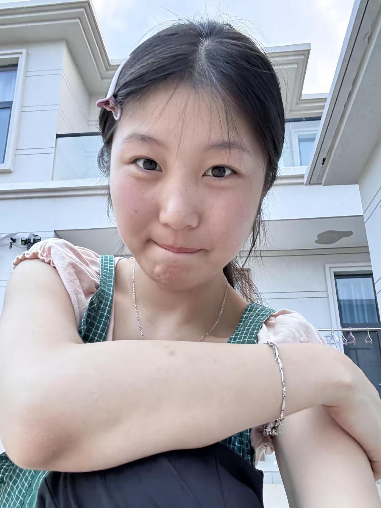 当褪去光鲜外表 当我卸下睫毛膏