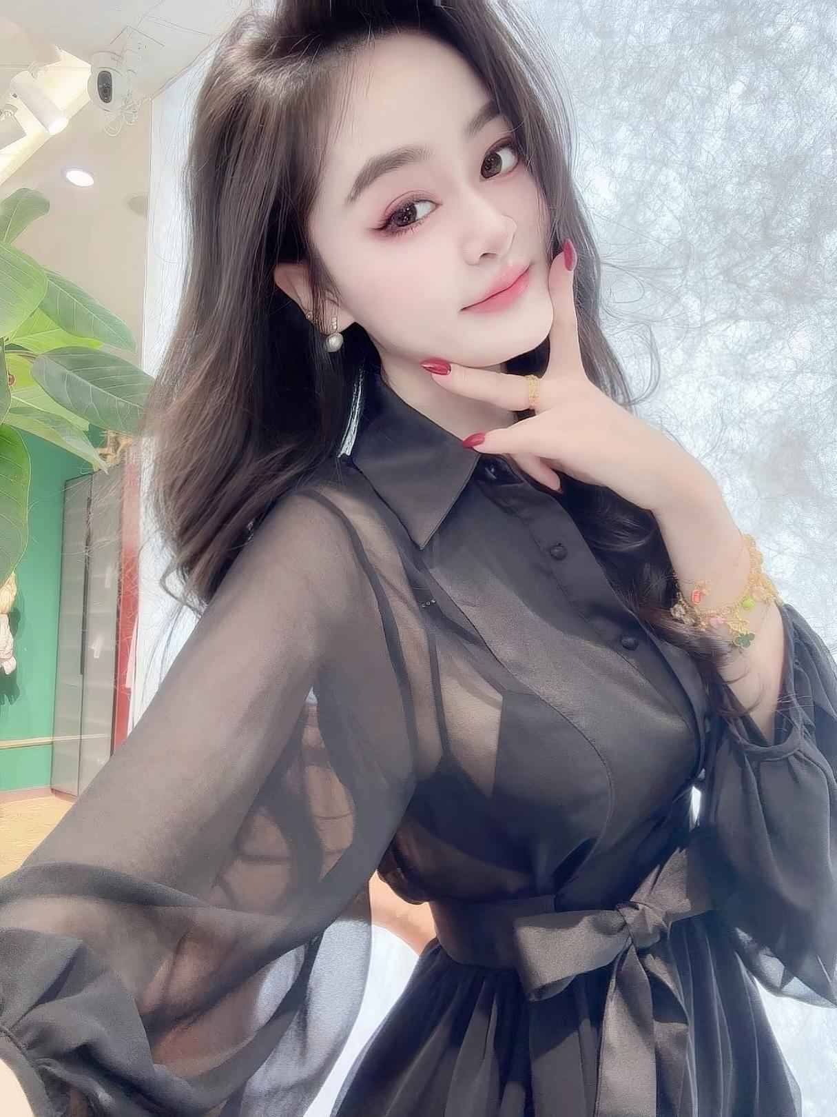 优雅自信穿搭分享[kiss]