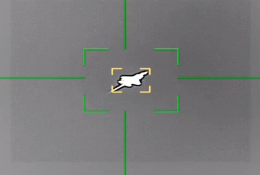 "放弃采购S-400，打了F-35A隐身战斗机，伊朗防空军的路走对了！"当地时间