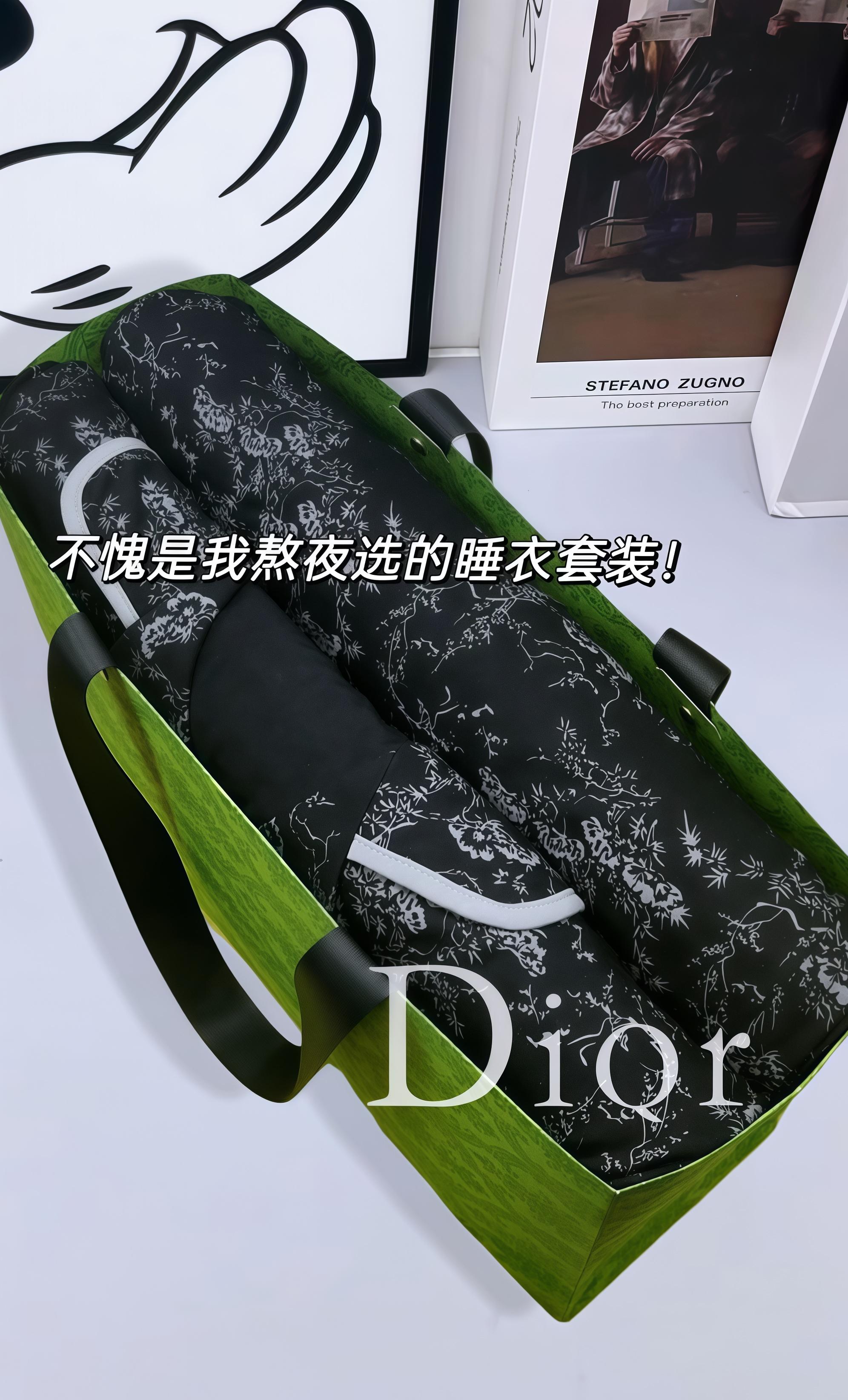不愧是我熬夜选的睡衣套装~浪莎家这款长袖睡衣，真的太可了，必须安利给你...