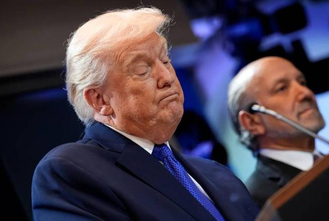 全球目光聚焦中东，一场看似强势的极限施压，正演变成美军自曝软肋的尴尬闹剧。

4