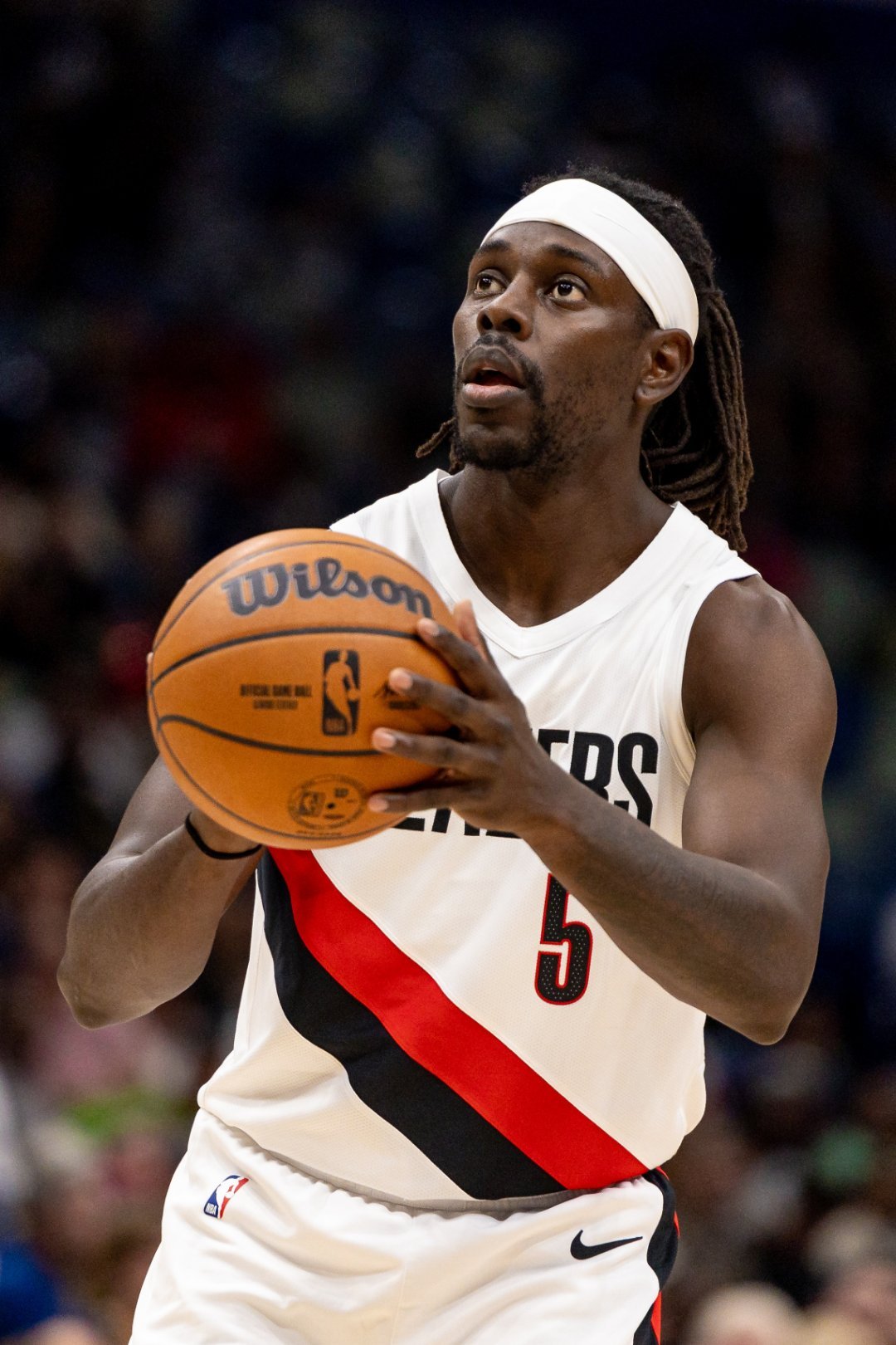 开拓者的朱·霍勒迪将至少缺席 1-2 周。 