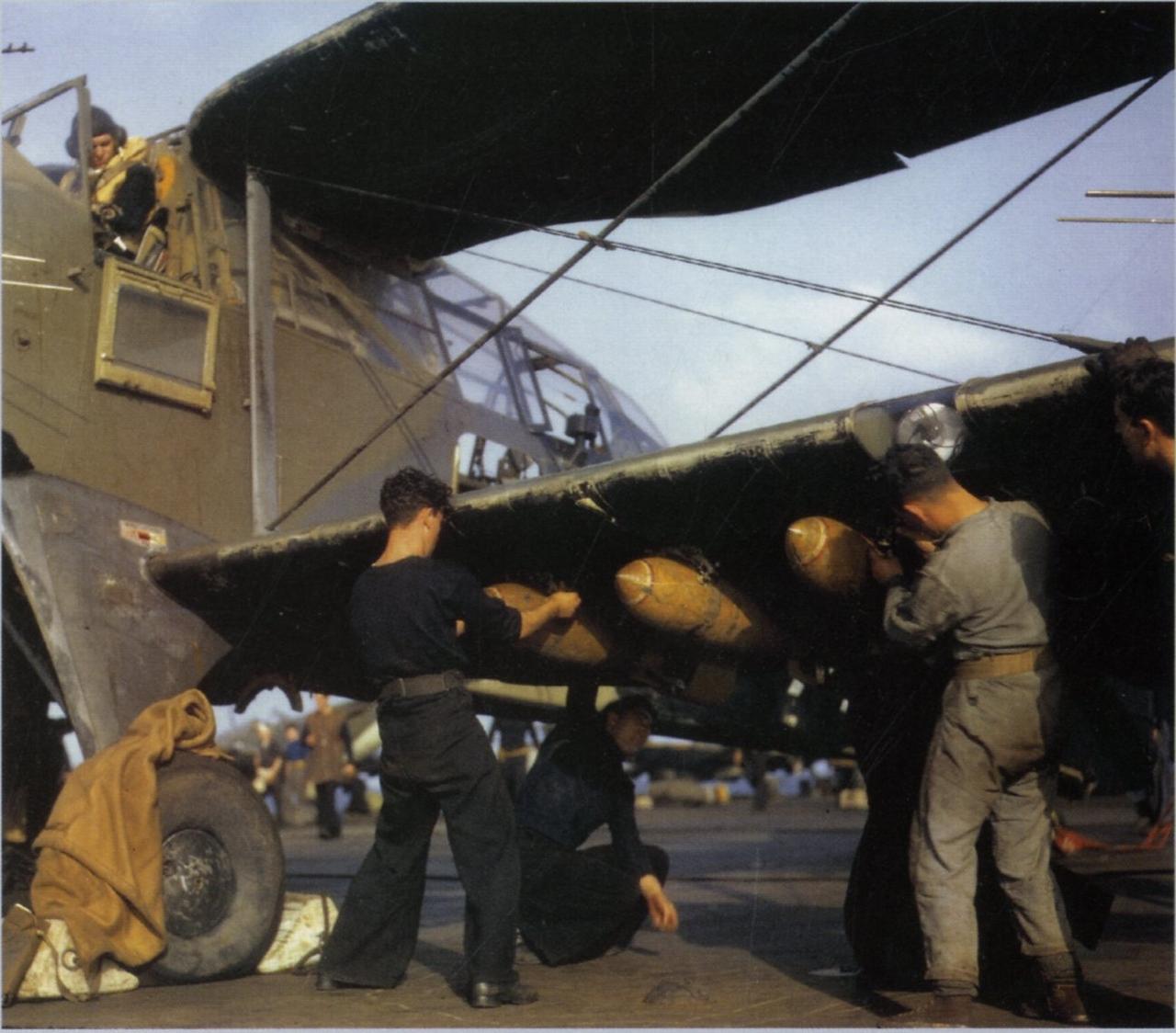 [呲牙] 这种东西拿到太平洋战场上，分分钟变“火鸡”——1942年，英国海军“可