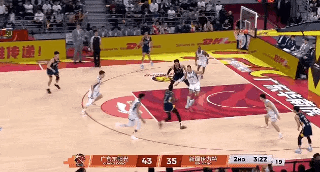 卧槽，好球啊焦泊乔！！广东男篮vs新疆男篮