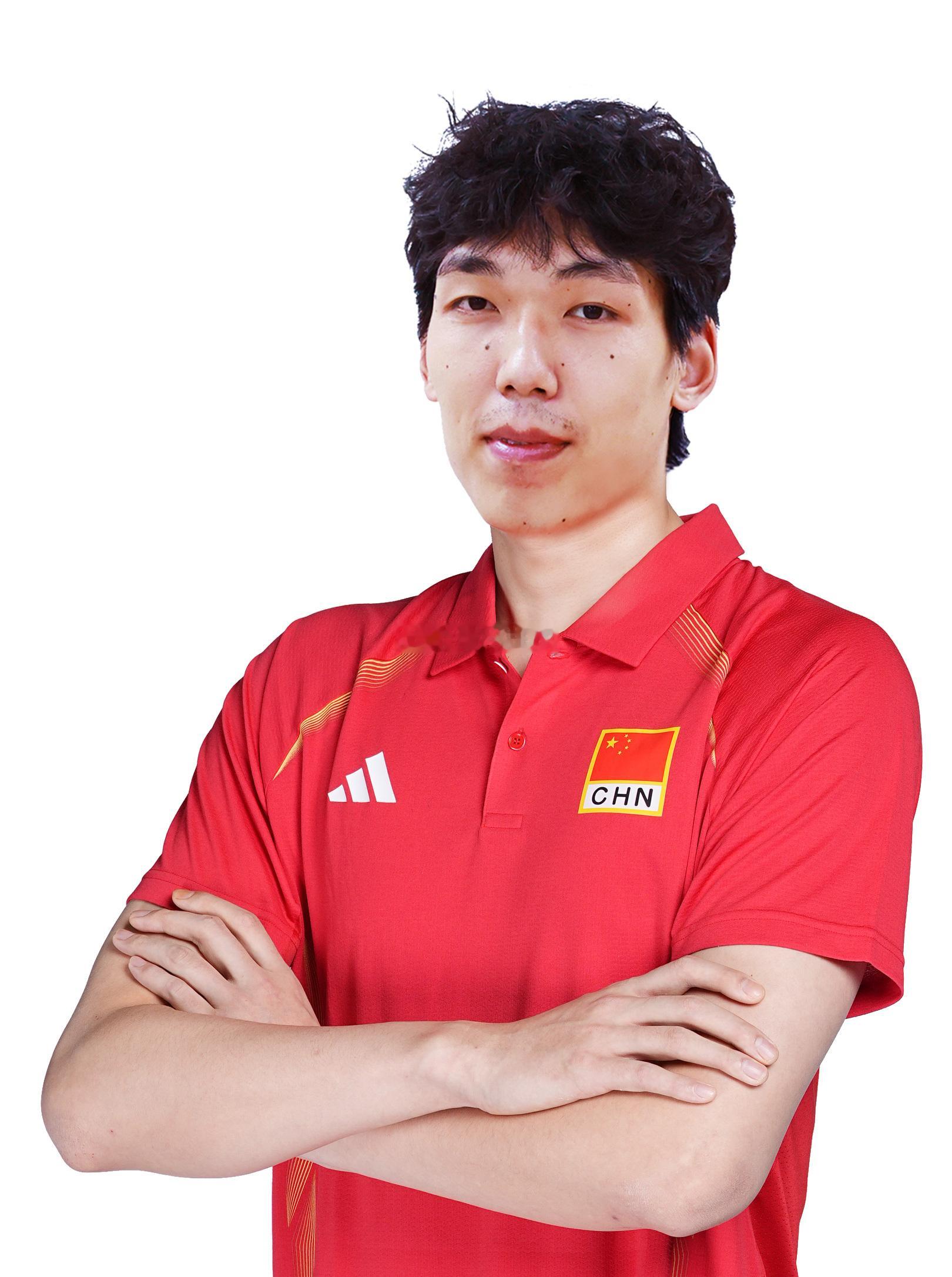中国男排3-0古巴男排中国男排副攻彭世坤9分（10扣6中0失误1被拦、1拦2发）