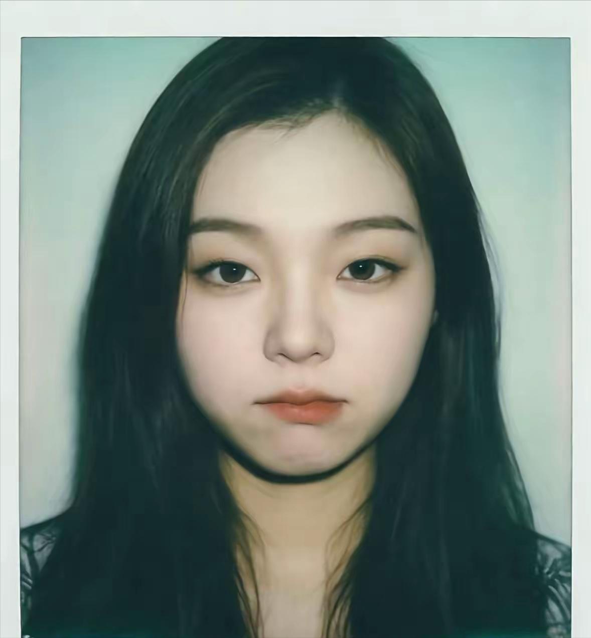 2001年出生的文桃桃，甘肃陇南人，刚满20出头的年纪，却把恶毒刻进了骨子里，最